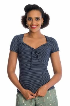 Banned Danni Top -Clorhing Shop 06 29 TP10424 20NAVY 0564 300x
