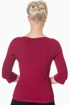 Banned Addicted Sweater -Clorhing Shop Addicted Sweater Banned 39 300x