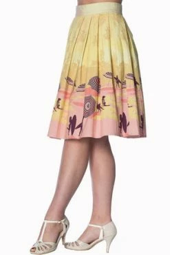 Banned Parasol 50s Plus Size Skirt -Clorhing Shop Parasol 50s Plus Size Skirt Banned 3 300x