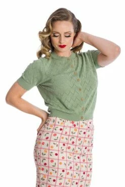 Banned Summer Scallop Cardigan -Clorhing Shop Summer Scallop Cardigan Banned 3 300x