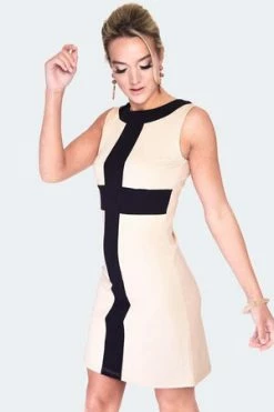 Voodoo Vixen Constrast Stripe Shift Dress -Clorhing Shop constrast stripe shift dress dra 9504 03.1352 300x