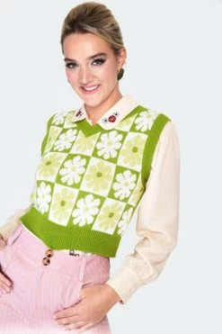 Voodoo Vixen Daisy Crochet Vest