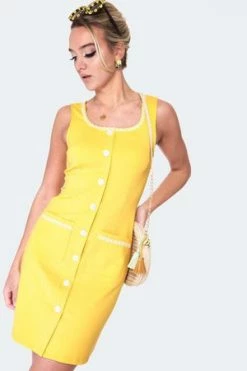 Voodoo Vixen Daisy Trim Button Front Dress