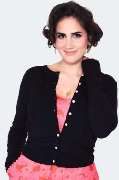 Voodoo Vixen Dark Floral Emb Cardigan 8 Voodoo Vixen Dark Floral Emb Cardigan -Clorhing Shop dark floral emb cardigan caa 3609 04.1222 7ce8e37d c676 4f32 95ee b5b24eac6dd8 300x