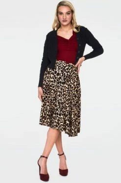 Voodoo Vixen Jazmine 1940s Heart Knit Cardigan 19 Voodoo Vixen Jazmine 1940s Heart Knit Cardigan -Clorhing Shop jazmine 1940s black heart knit cardigan caa 3506 04.1019 300x