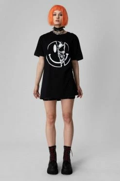 Long Clothing Killer Smiley - T-shirt - Unisex -Clorhing Shop killer smiley t shirt unisex long clothing 9 300x