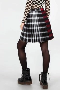 JAWBREAKER Ran Out Of Ink Buckle Skirt -Clorhing Shop ran out of ink buckle skirt jawbreaker 7 300x