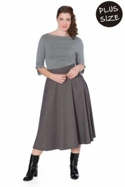 Banned Simply Stripe Top -Clorhing Shop simply stripe top banned 4 300x