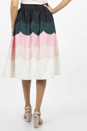 Voodoo Vixen Sofia Scallop Border Print Flare Skirt 2 Voodoo Vixen Sofia Scallop Border Print Flare Skirt - Image 2