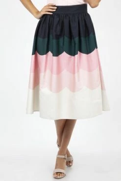 Voodoo Vixen Sofia Scallop Border Print Flare Skirt