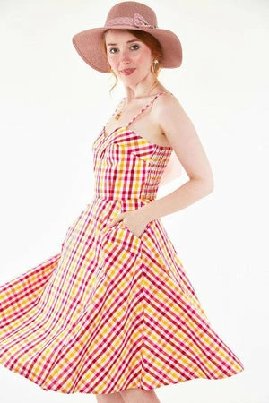 Voodoo Vixen Tami Sweetheart Neckline Flare Dress In Gingham 1 Voodoo Vixen Tami Sweetheart Neckline Flare Dress In Gingham