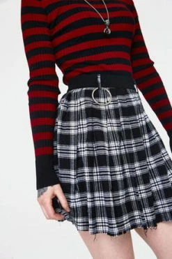 JAWBREAKER Teen Spirit Tartan Pleated Skirt -Clorhing Shop teen spirit black tartan pleated skirt ska 3734 04.989 300x