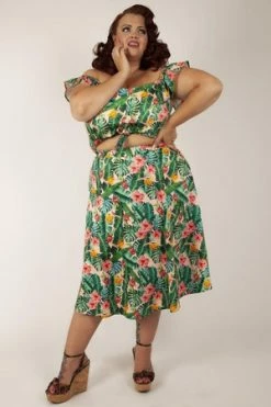 Voodoo Vixen Valentina Floral Tropical Print Skirt 15 Voodoo Vixen Valentina Floral Tropical Print Skirt -Clorhing Shop valentina floral tropical print skirt voodoo vixen 7 300x